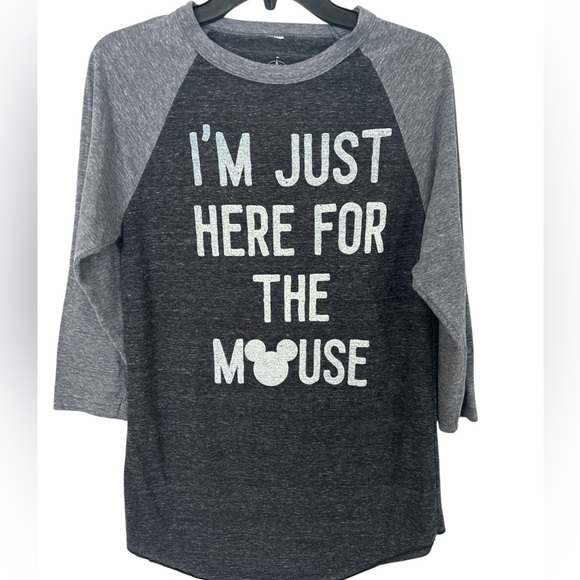 Women’s Disney Quarter TShirt - Picture 1 of 3